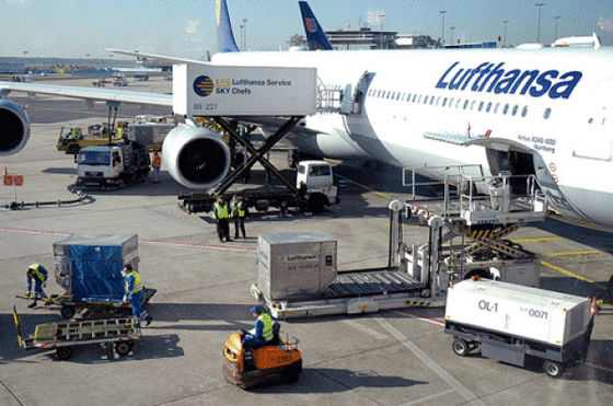 qualité Expéditeur global Chine de fret aérien à l'aéroport de l'Europe du Nord à l'aéroport d'aéroport à la porte usine